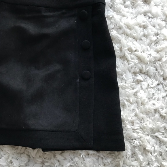 BCBG Overlap Button Skort - Picture 5 of 5
